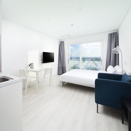 Jeju Soo Pension Seogwipo Extérieur photo
