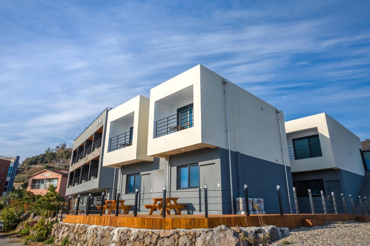 Jeju Soo Pension Seogwipo Extérieur photo