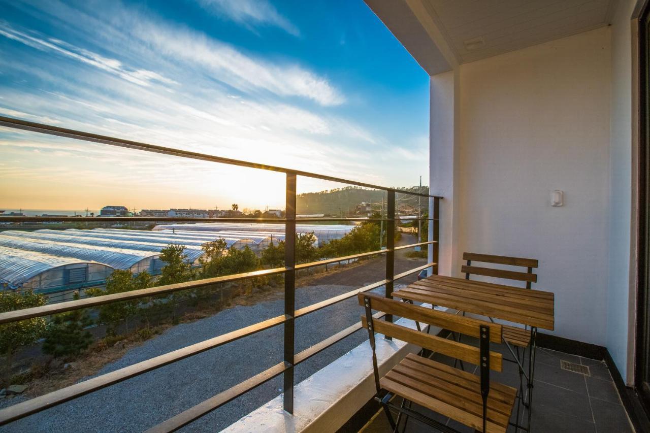 Jeju Soo Pension Seogwipo Extérieur photo