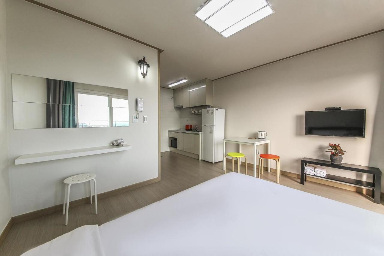 Jeju Soo Pension Seogwipo Extérieur photo