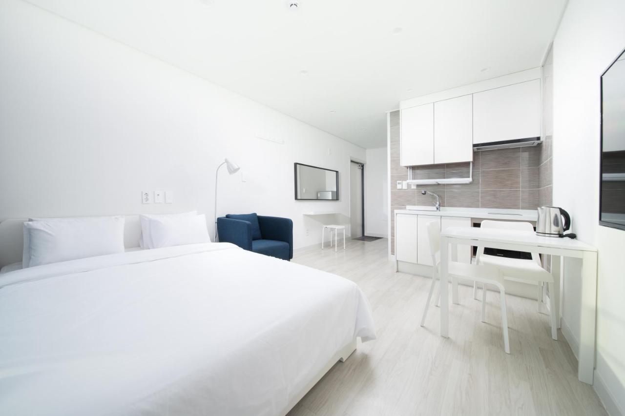 Jeju Soo Pension Seogwipo Extérieur photo